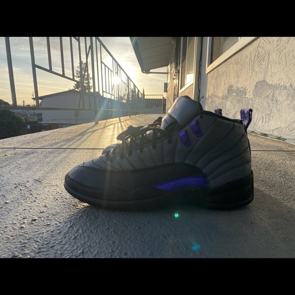 Custom painted Jordan’s different sizes - Picture 7 of 11